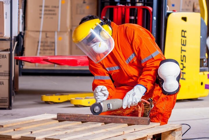 From Fix to Fabulous, Essential Home Repair Services Unveiled